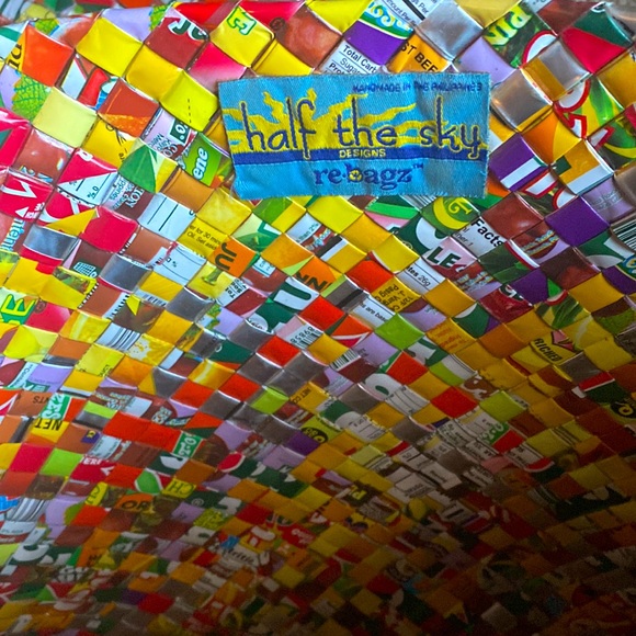 Handbag - Picture 4 of 4